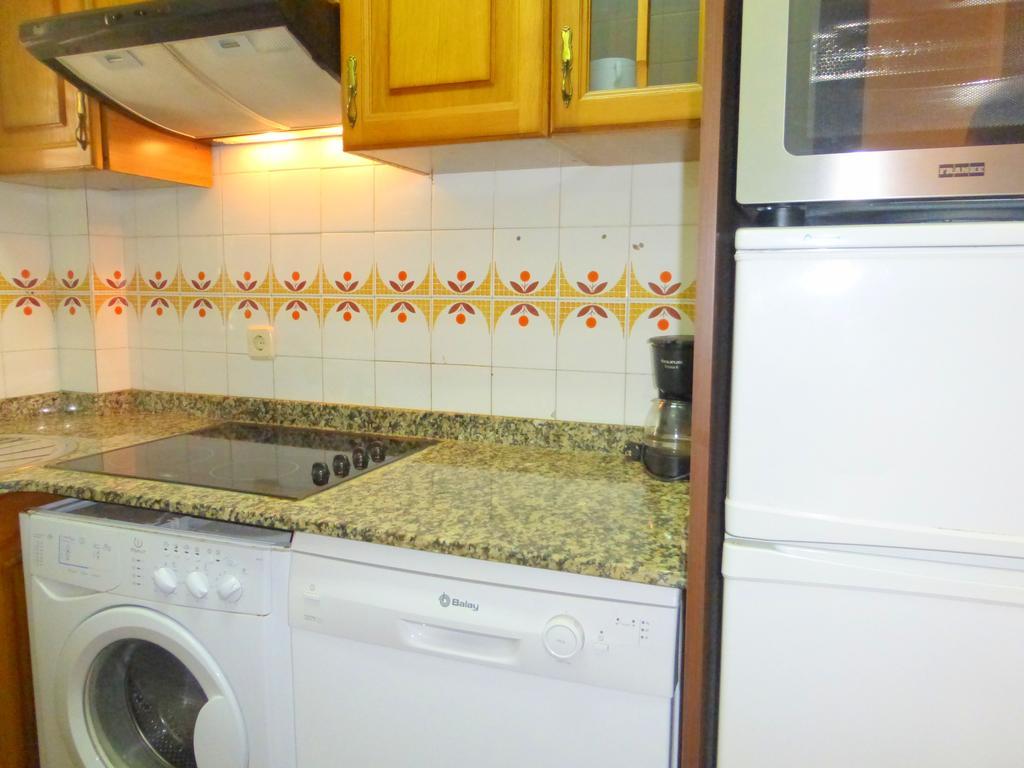 Rentalmar Atlantida Apartamentos Салоу Екстер'єр фото