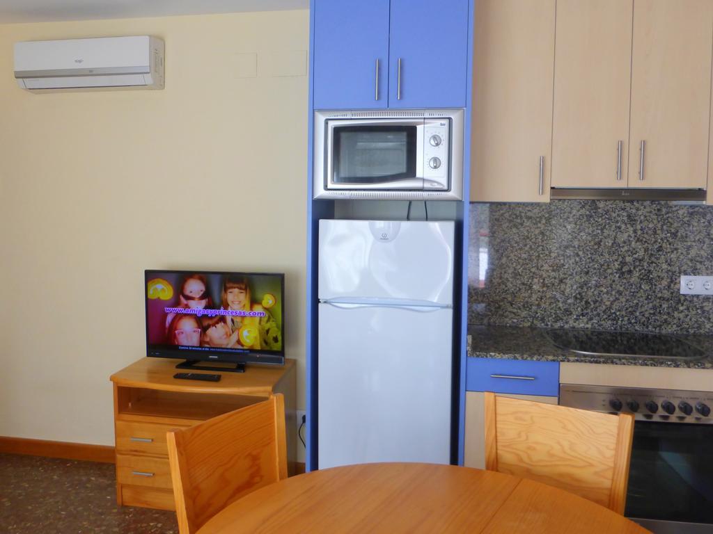 Rentalmar Atlantida Apartamentos Салоу Екстер'єр фото